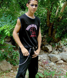 Gotta Pee 1 5df64b776bcc0.jpg