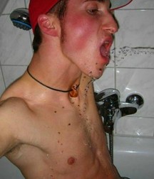 Gotta Pee 2 5df7f6901f031.jpg