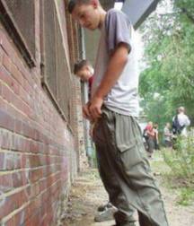 Gotta Pee 4 5df81ba243408.jpg