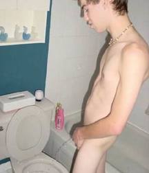 Gotta Pee 4 5df81ba4a3b53.jpg
