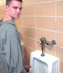 Gotta Pee 4 5df81c753afae.jpg