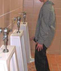 Gotta Pee 4 5df81c767525f.jpg