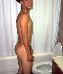 Gotta Pee 5 5df81dae7b8c2.jpg