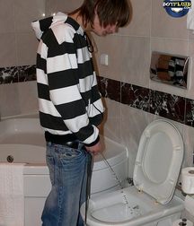 Gotta Pee 5 5df81fd1ccbf0.jpg