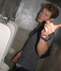 Gotta Pee 6 5df82232082c9.jpg