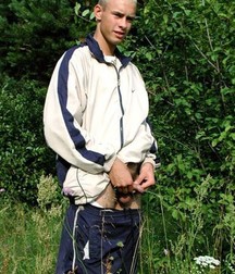 Gotta Pee 6 5df8227d0be2c.jpg