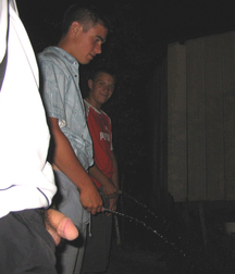 Gotta Pee 6 5df822a6bbdc6.jpg