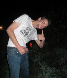 Gotta Pee 6 5df824004127d.jpg