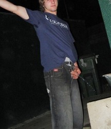 Gotta Pee 7 5df825d56b311.jpg