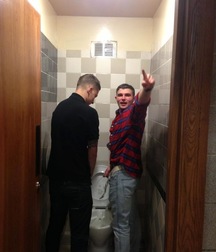 Gotta Pee 7 5df8261d8692c.jpg