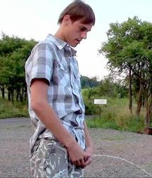 Gotta Pee 8 5df828f207f02.jpg