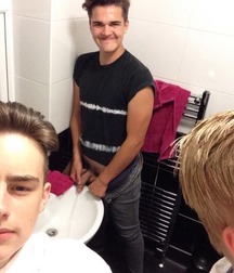 Gotta Pee 8 5df8298d876bc.jpg