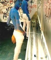 Gotta Pee 9 5df82b574dfcb.jpg