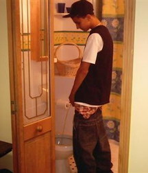 Gotta Pee 9 5df82b78e98dd.jpg