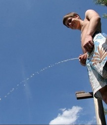 Gotta Pee 9 5df82b97ef5c9.jpg