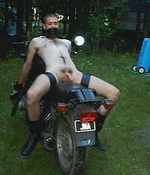Bound Boys 3 5df85a1303f0a.jpg