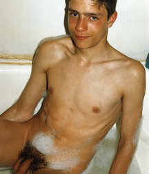 Keeping it Clean part 2 boy porn 5e0824c0cecc5.jpg