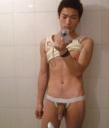 Mirror Cam 3 Gay Porn Self Pics 5e4ace7195854.jpg