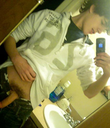 Mirror Cam 4 - Boys Porn 5e4acfe4a7c13.jpg
