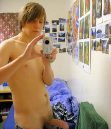 Mirror Cam 4 - Boys Porn 5e4ad013ec094.jpg