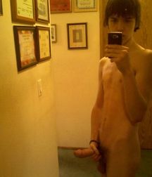 Mirror Cam 4 - Boys Porn 5e4ad08658010.jpg
