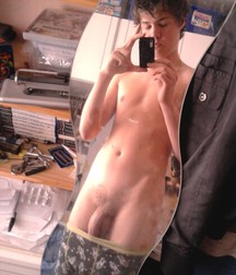 Mirror Cam 4 - Boys Porn 5e4ad0879ed88.jpg