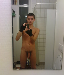 Mirror Cam 4 - Boys Porn 5e4ad0a4bc949.jpg