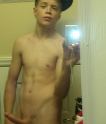 Mirror Cam 5 - Gay Boys Porn 5e4ad19270427.jpg
