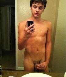 Mirror Cam 5 - Gay Boys Porn 5e4ad1c310477.jpg