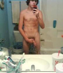 Mirror Cam 7 - Gay Porn Boys 5e4ad4a81bb8c.jpg