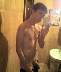 Mirror Cam 6 - amateur selfies boy porn 5e4b068042a06.jpg