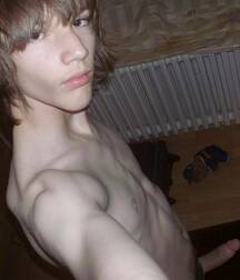 Boys Porn Long Haired Guys 1 5f08baa6697a7.jpg