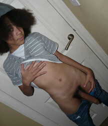 Long Haired Twink Guys Porn 2 5f08bce3dbd09.jpg
