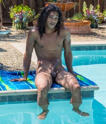 Guys having fun around water gay porn public 61d687b80aab9.jpg