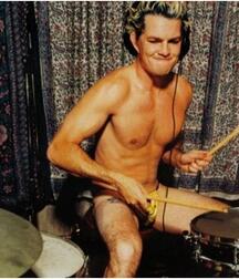 Vintage Musicians Gay Porn Image 624c88a44ae10.jpg