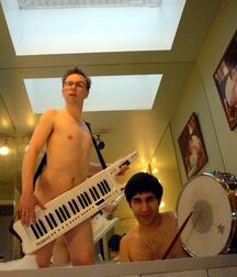 Musicians Gay Porn Portrait Mixture Boys 624c8b41e7e0d.jpg