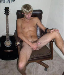 Musicians Gay Porn Portrait Mixture Boys 624c8bbe1edec.jpg