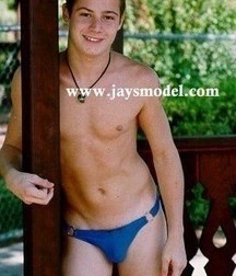 Uploaded by:ilovejuicy 58b13d725508a.jpg