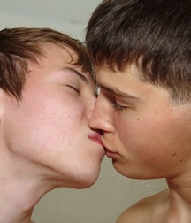 Serega n Micky 58ccc566e837f.jpg