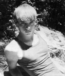 Vintage Chris 58ccc8125f143.jpg