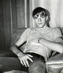 Vintage Chris 58ccc8221f0e7.jpg