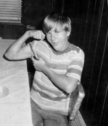 Vintage Chris 58ccc836b2cce.jpg