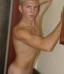 Gavin 58d53ad6614bf.jpg