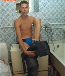 Ton Alone5 5b2fb494c30e3.jpg