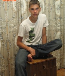 Ton Alone5 5b2fb604aa2f1.jpg