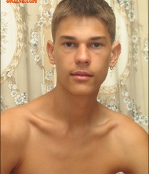 Ton Alone5 5b2fb71df3043.jpg
