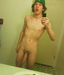 Mirror Selfies 01 57d8788a6a5a6.jpg