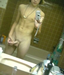 Mirror Selfies 03 57d89eb4b4b57.jpg