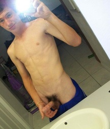Mirror Selfies 03 57d89eb620153.jpg