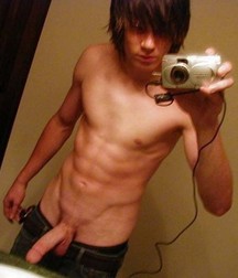 Mirror Selfies 06
